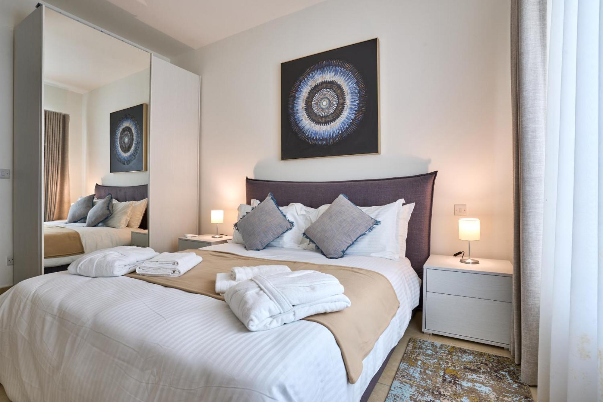 Stunning 3-Bedroom Seaview Retreat In Fort Cambridge Сліма Екстер'єр фото