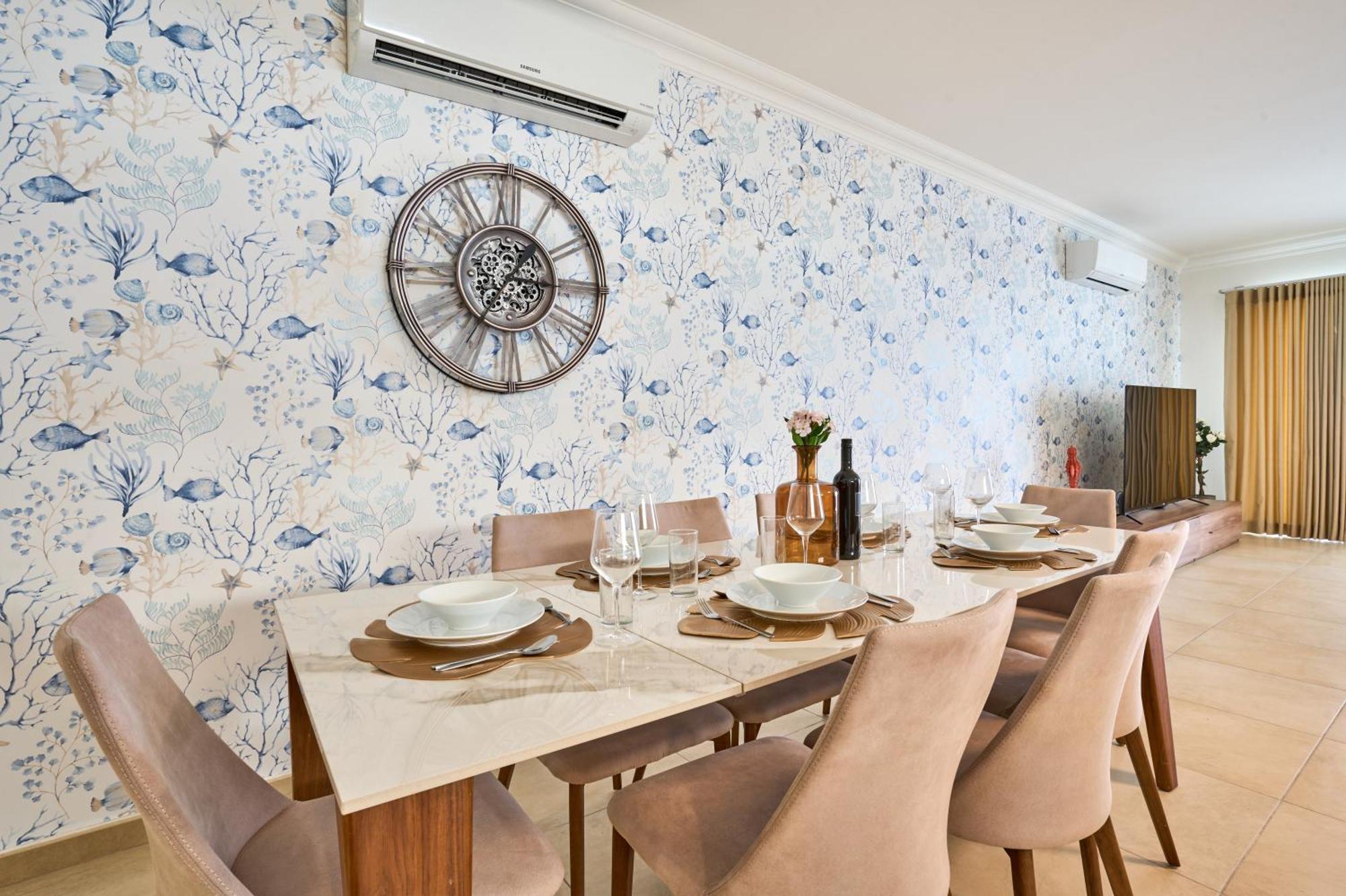 Stunning 3-Bedroom Seaview Retreat In Fort Cambridge Сліма Екстер'єр фото